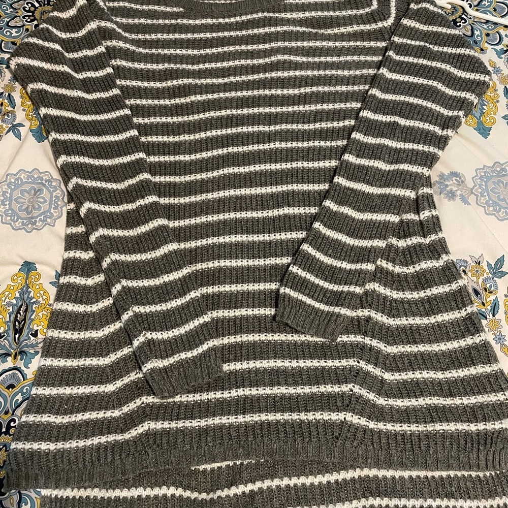 Merona women’s tunic sweater